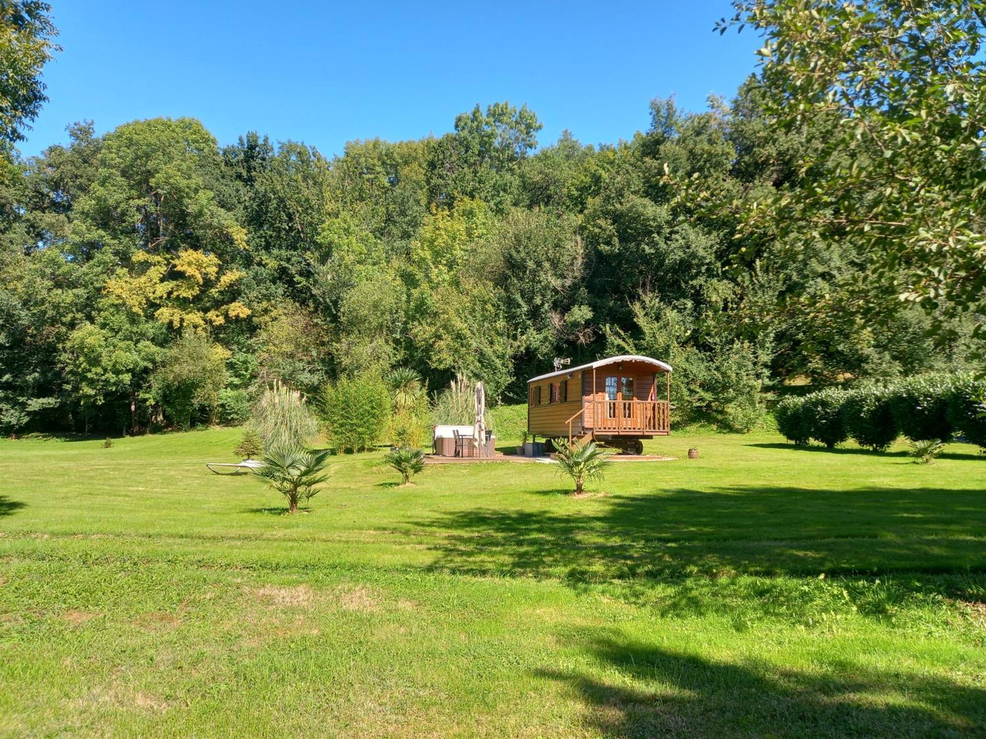 L'Oasis Des Pyrenees Βίλα Campuzan Εξωτερικό φωτογραφία